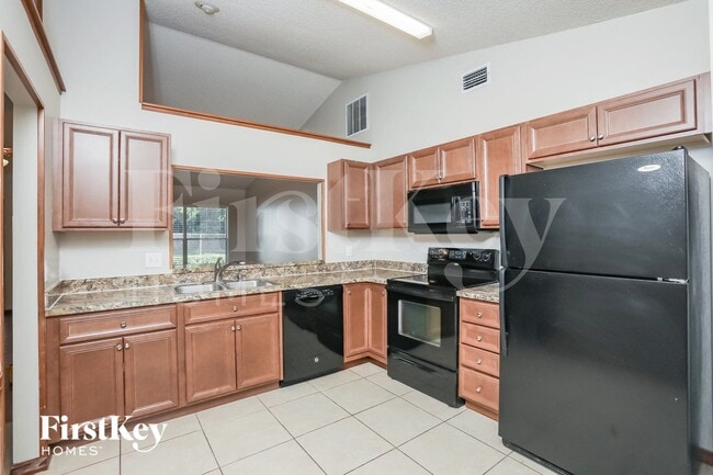 Photo - 104 Hazel Blvd