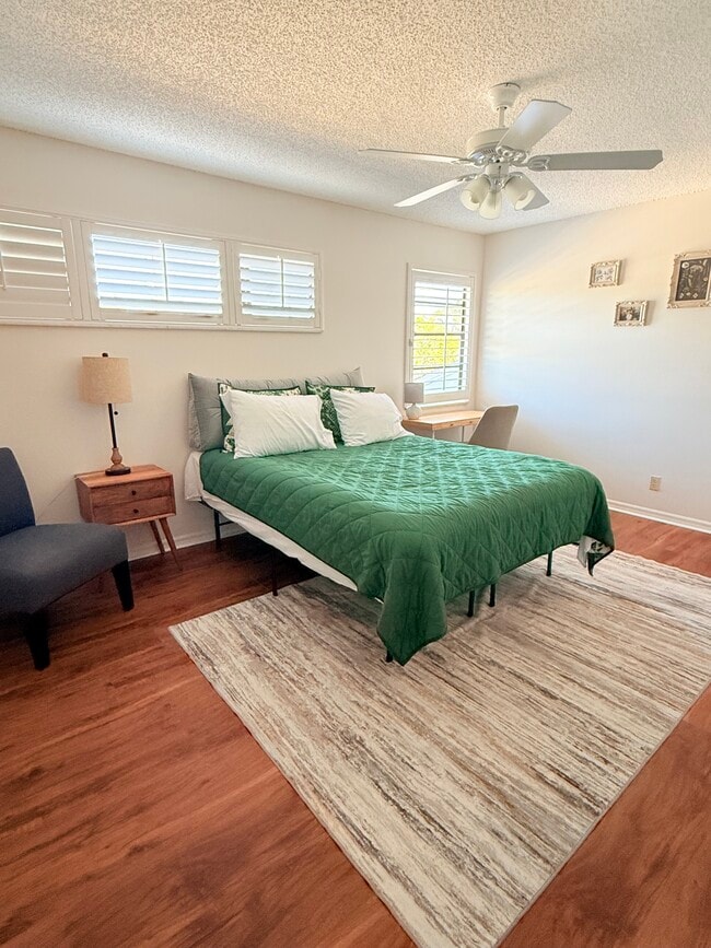 Photo - 387 Knox McRae Dr