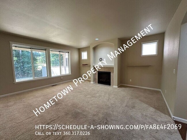 Photo - 4241 Dudley Dr NE