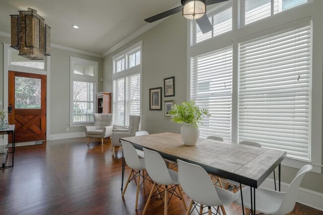 Photo - 2618 Thomas Ave Unidad ID1019480P