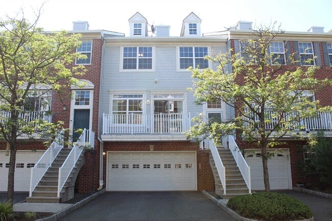 Photo - 9 McMartin Ct Condo