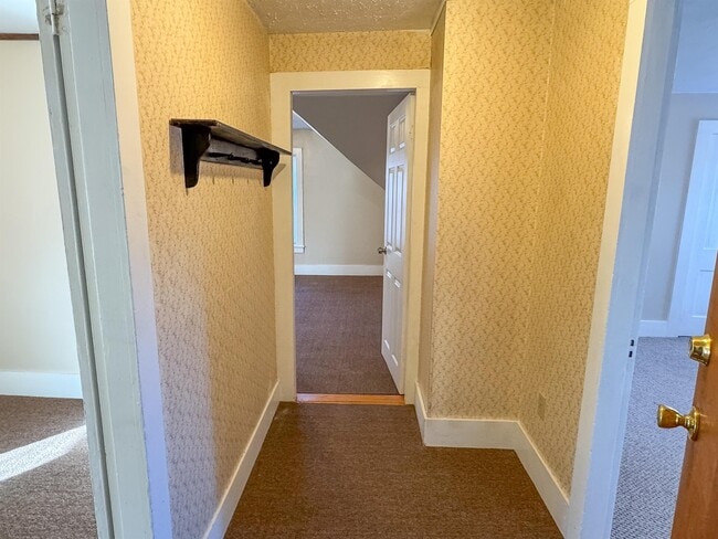 Photo - 334 Elm St Unit 2