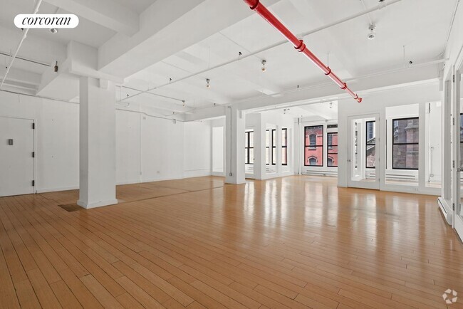 Building Photo - 208 W 30th St Rental