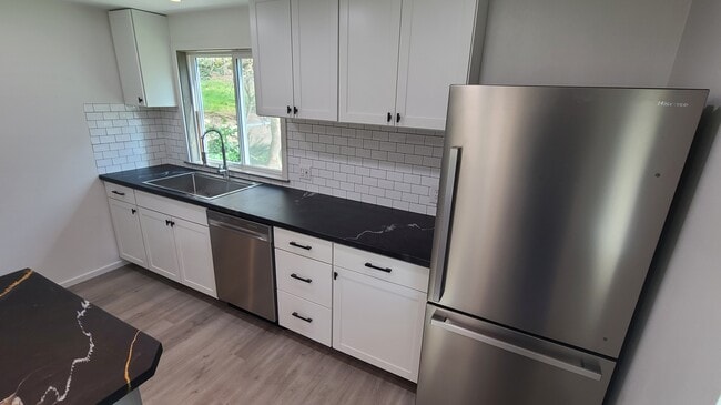 Photo - 13716 Kelly Rd NE