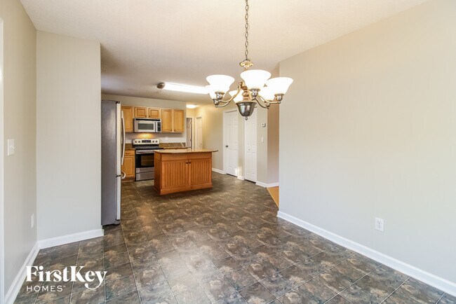 Photo - 104 Carmel Ct