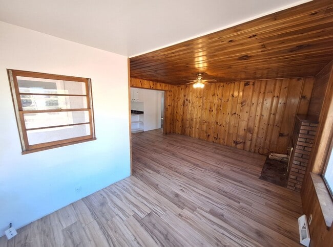 Photo - Spacious 5-Bedroom Home in Quiet Delta Nei...