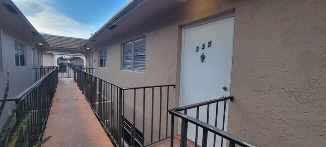 Photo - 600 SW 2nd Ave Unit 235