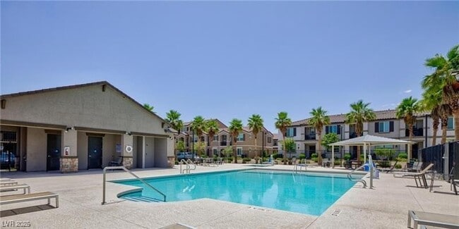 Photo - 483 Ylang Pl