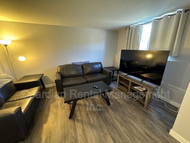 Photo - 117 Centennial Dr Unit Apt 3