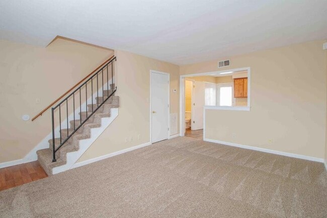 Photo - 363 Peabody Dr