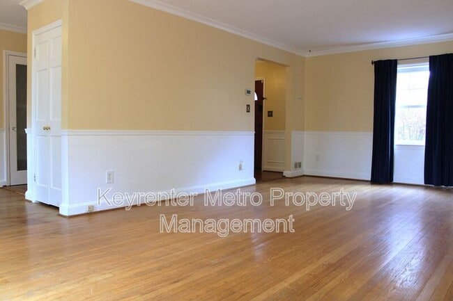 Photo - 9201 Fort Foote Rd