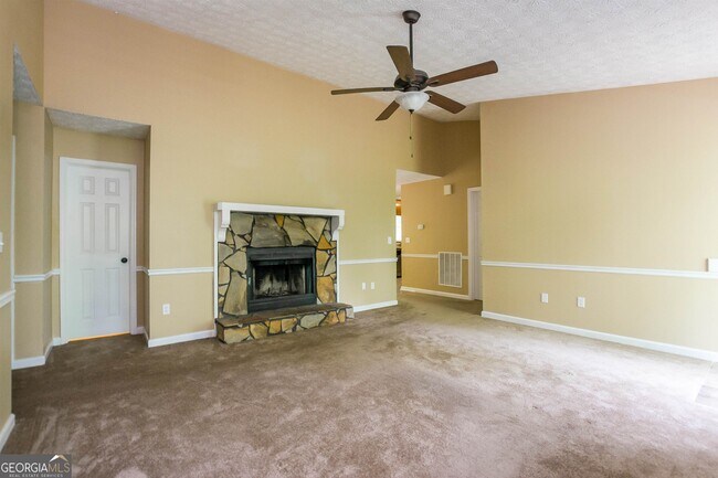 Photo - 35 Mission Ridge Dr SW