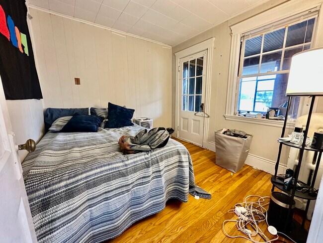 Photo - 102 Bennett St Unit 2