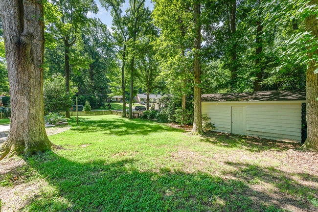 Photo - 4014 Sulkirk Rd