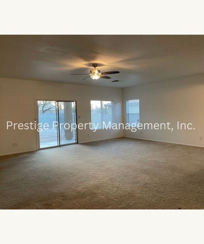 Photo - >>Northwest Home Checks In All The Boxes- Must See!