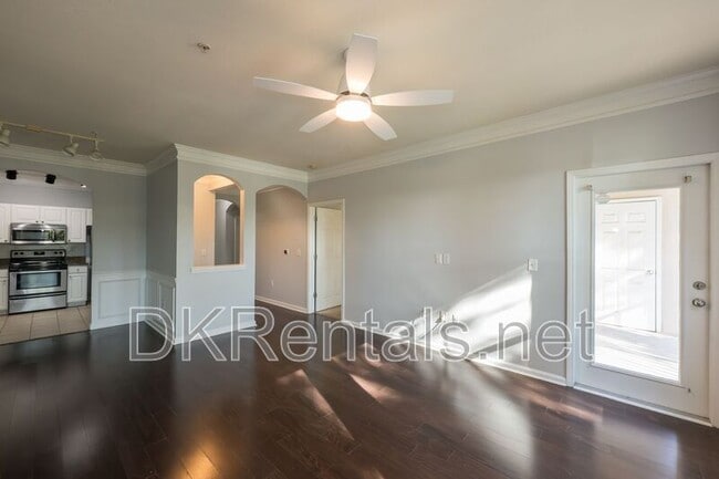 Photo - 1850 Cotillion Dr