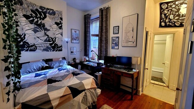 Photo - 421 W Grace St Unidad 100