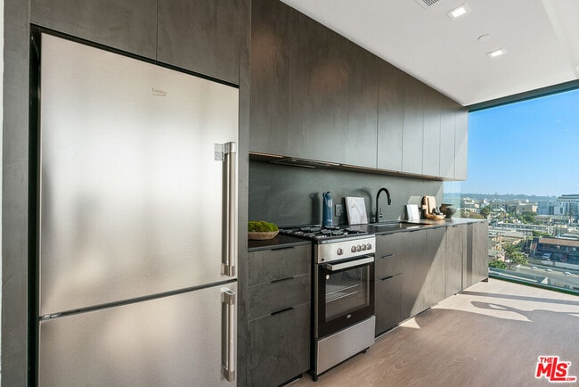 Photo - 3688 Overland Ave Unit 424