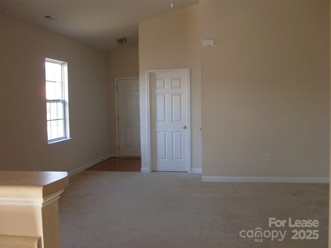 Building Photo - 3003 Proverbs Ct Rental