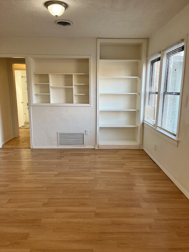 Photo - 2201 28th St