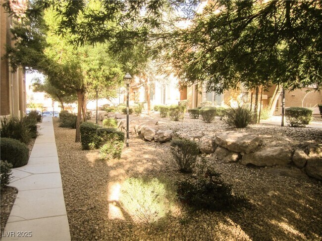 Photo - 2755 Fountain Ridge Ln