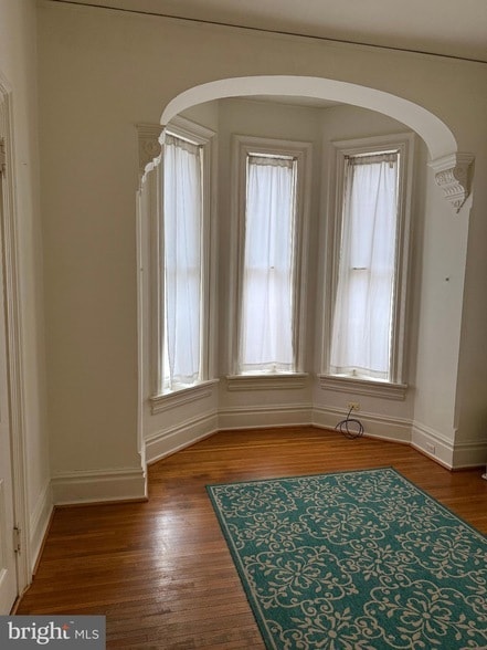 Photo - 232 W Main St Unidad 4