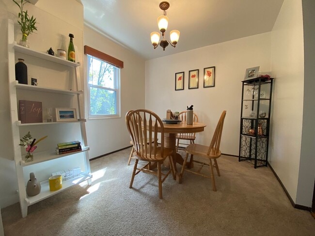 Photo - Beautiful 2 Bedroom Apartment in Prime Bellevue Location! Close to Downtown, Shopping, Dining & M... Unit 315