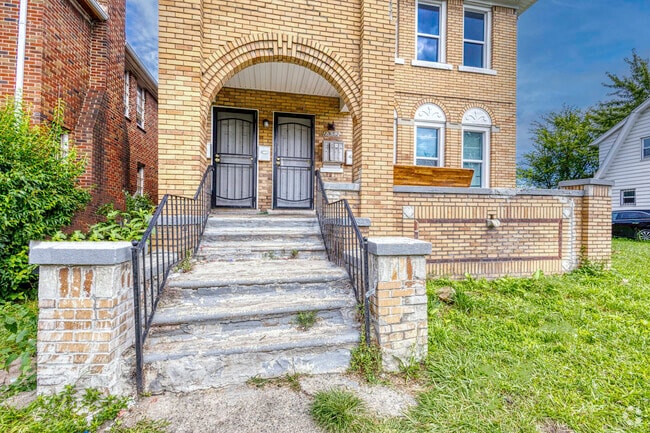 Building Photo - 2952 Waverly St Unit 2W Rental