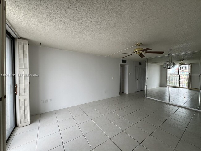 Photo - 920 NE 169th St Unit 504