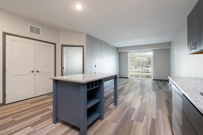 Vincent Woods Apartments