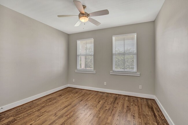 Photo - 4 BR with amenities in The Nations~