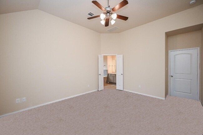 Photo - 23919 Villa Lisa Dr