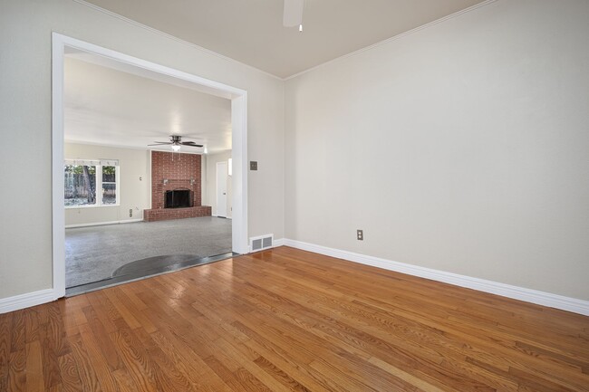 Photo - 4421 NW 20th St