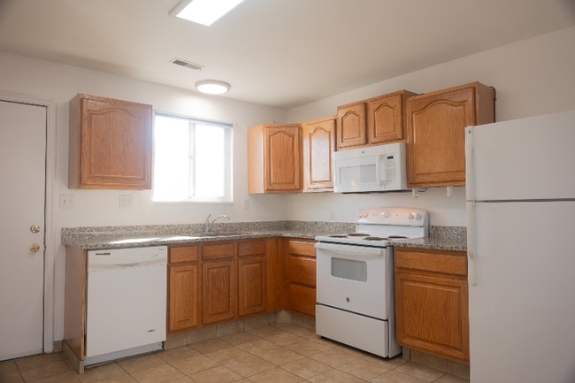 Photo - 183 W 975 N Unit 185