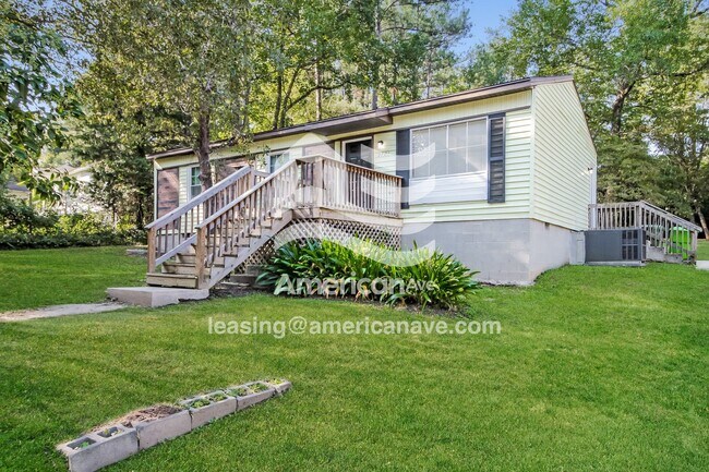 Photo - 2701 Welland St