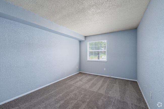2BR, 1BA - 925SF - First Bedroom