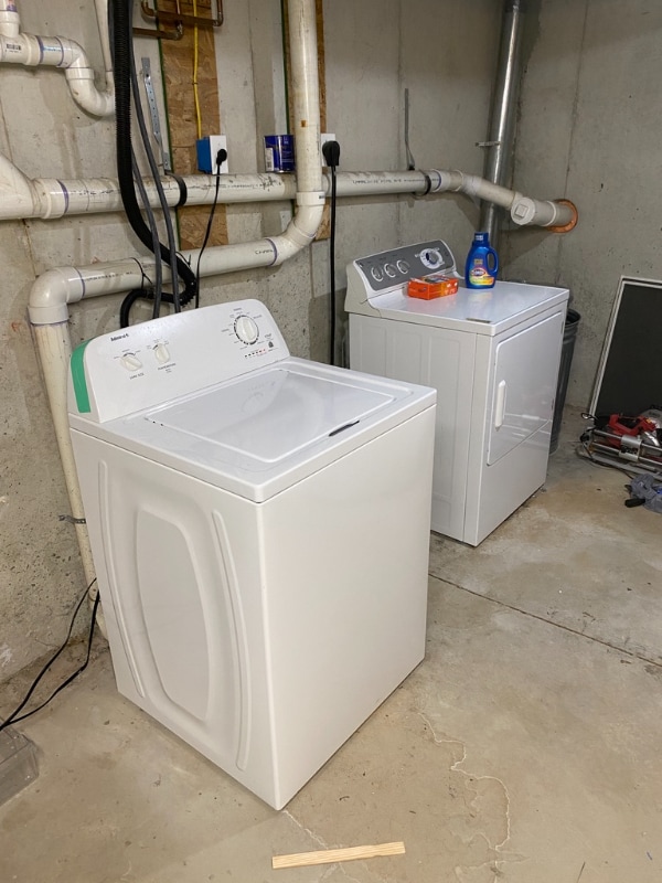 Photo - 729 Evans St