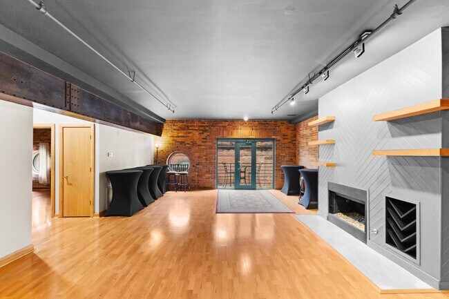 Photo - 55 W Livingston Ave Unidad 2B