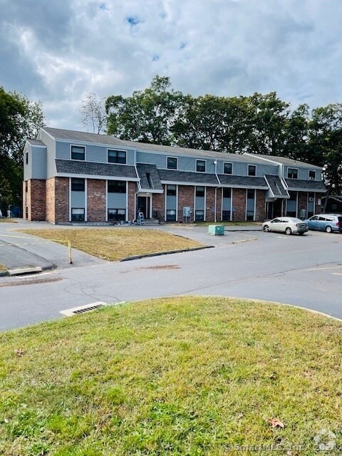 Building Photo - 100 Norton Park Rd Unit 3B1 Rental