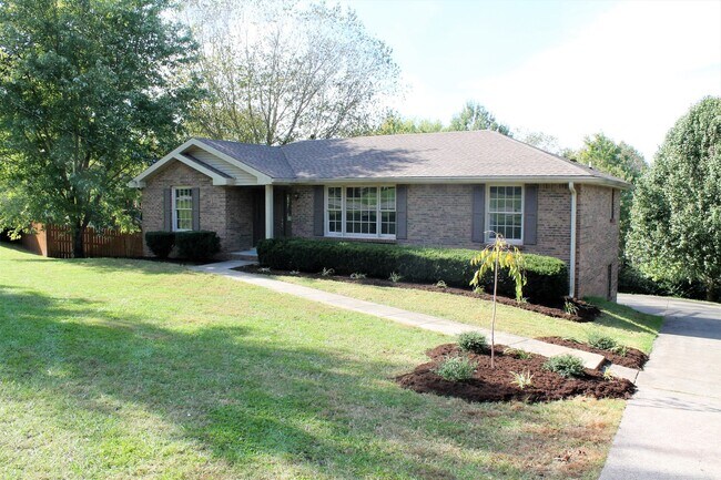 Photo - 1945 Old Russellville Pike