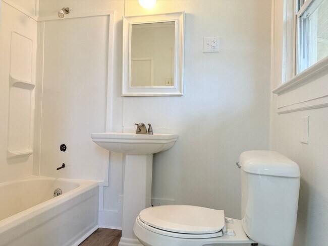 Photo - Cozy, Newly Renovated 2-Bed Retreat in the heart of Milford, DE!