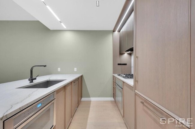 Building Photo - 1 bedroom in Brooklyn NY 11217 Unit 209 Rental