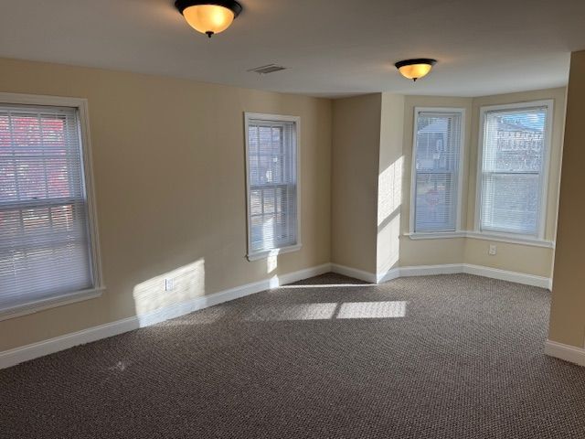 Photo - 404 W State St