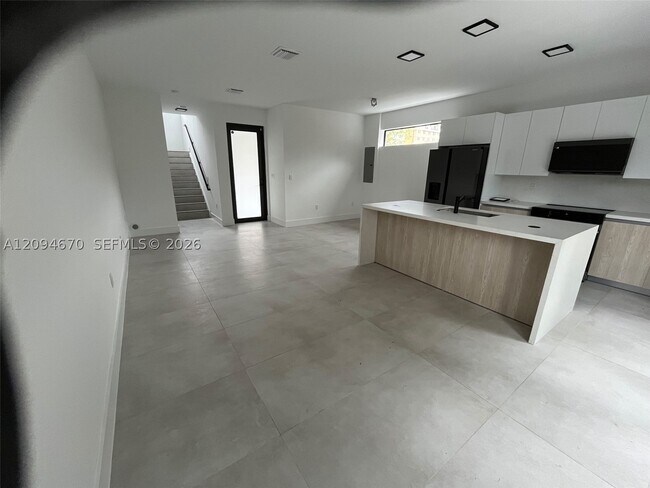 919 NW 55th St