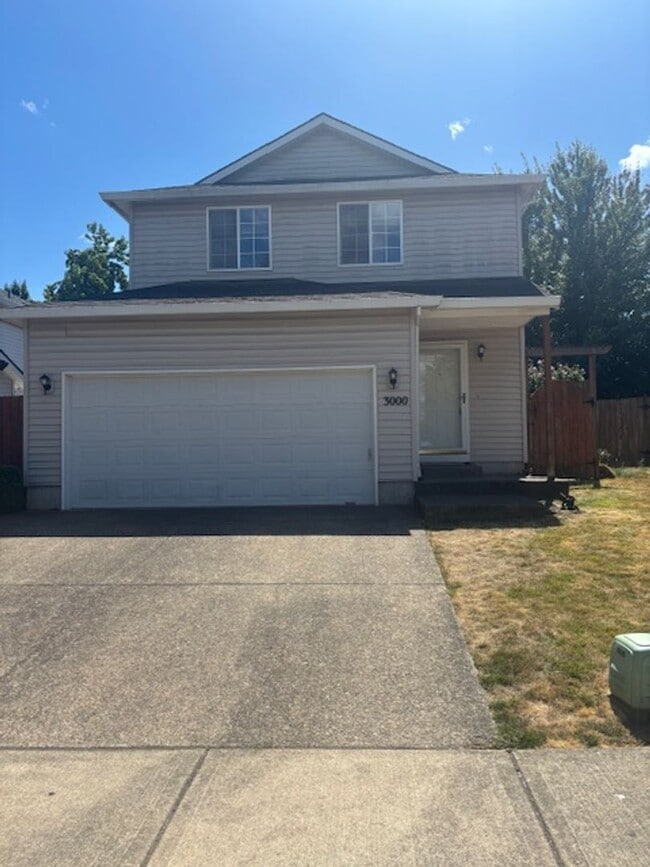 Building Photo - 4 Bed 2.5 Bath in Hillsboro Rental