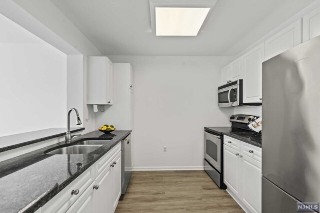 Photo - 509 River Rd