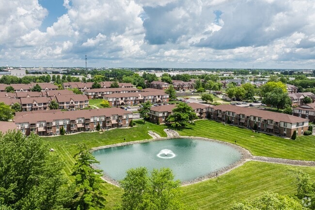 Building Photo - Pheasant Run Rental