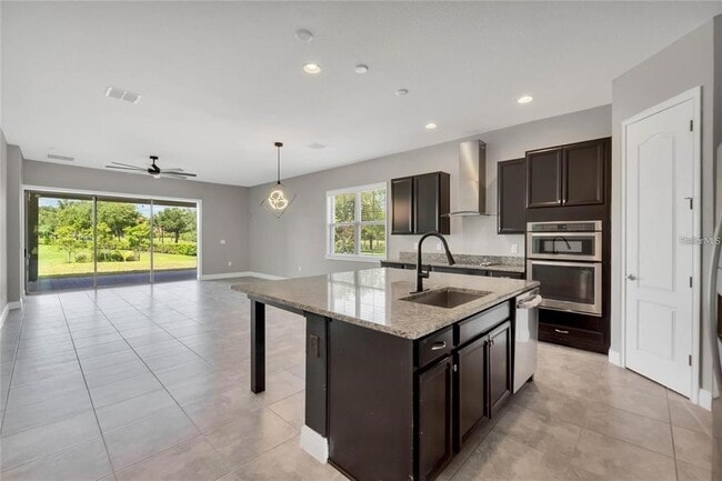 Photo - 13306 Halkyn Point