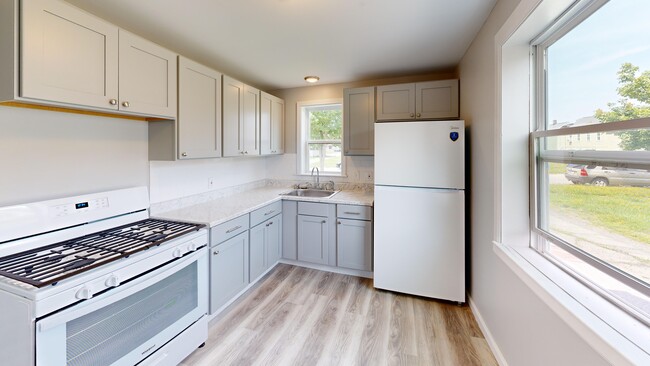 Photo - Lincoln Park Duplexes