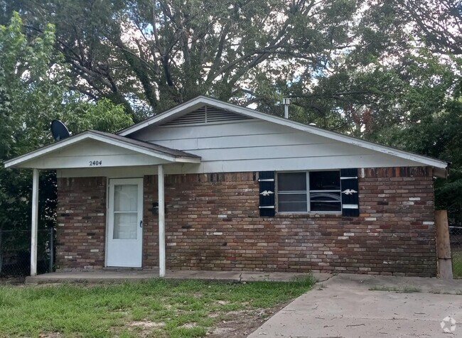 Building Photo - 2404 W 26th Ave Rental